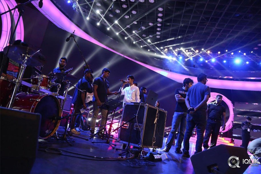 Agnyaathavaasi-Movie-Audio-Launch-Photos